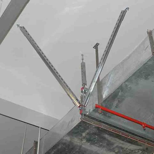抗震支架 建筑安全的關(guān)鍵保障與風(fēng)管、管廊支架的多維應(yīng)用